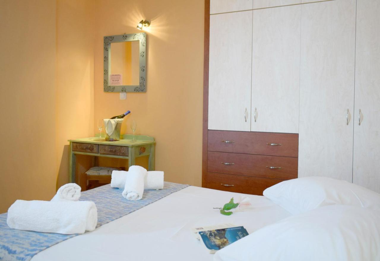En Plo Studios & Apartments Плакиас Экстерьер фото