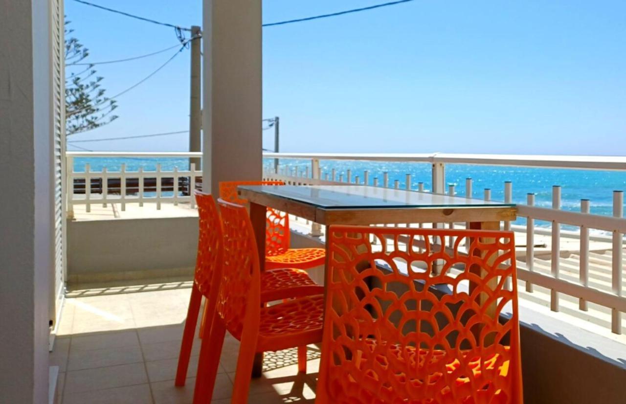 En Plo Studios & Apartments Плакиас Экстерьер фото