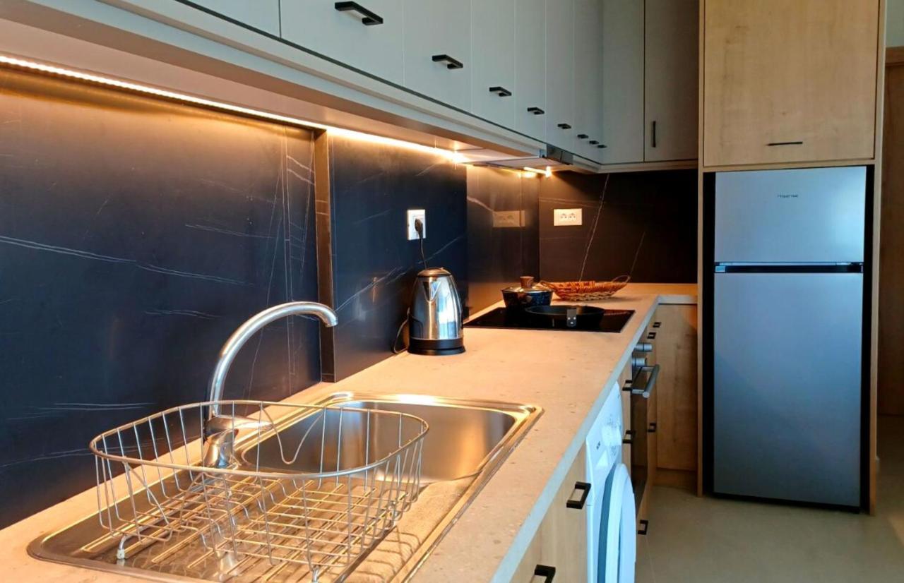 En Plo Studios & Apartments Плакиас Экстерьер фото